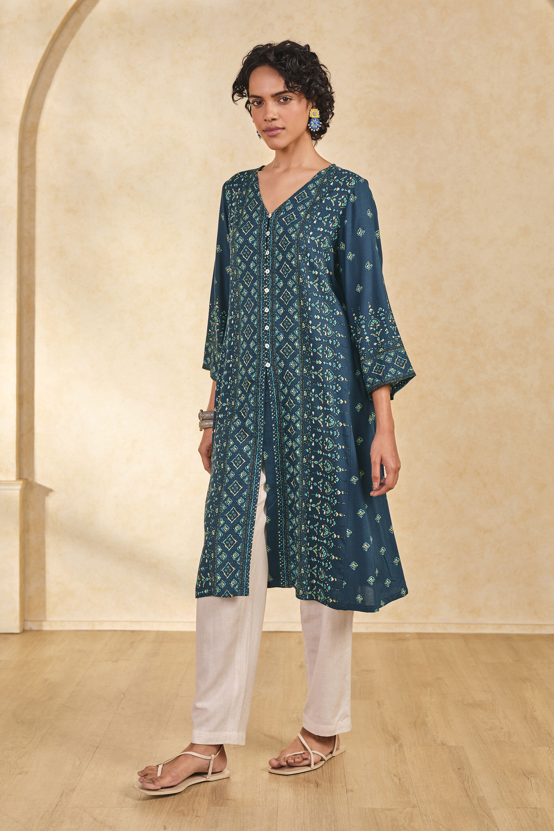 Dilrooba Neela Kurta, Blue, image 4